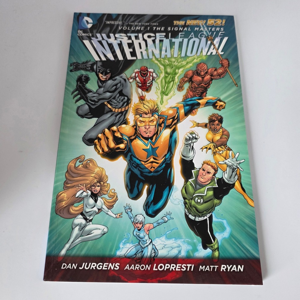 Justice League International Vol 1 The Signal Masters New 52 DC Comics Jurgens